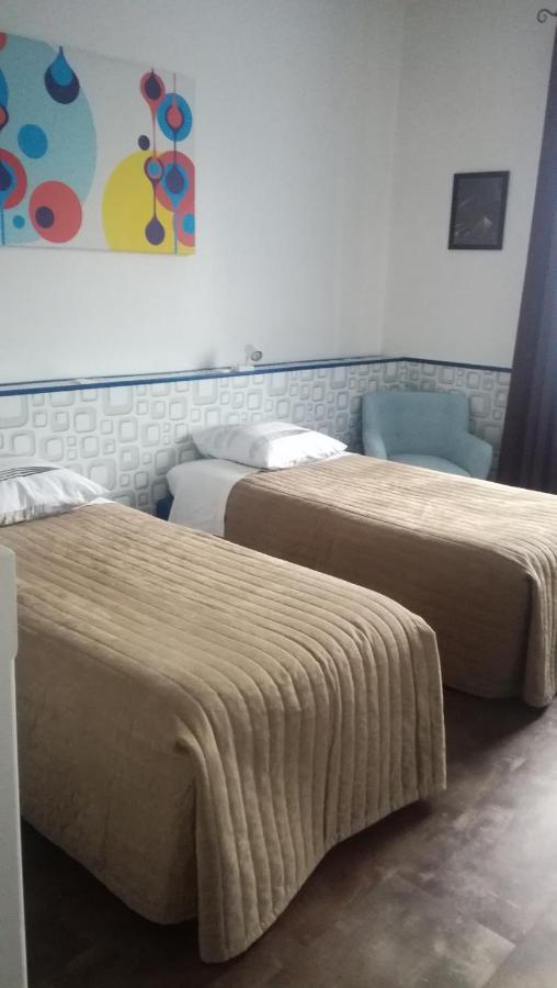 Chambres D'Hotes Les Muriers Romans-sur-Isère Exterior foto